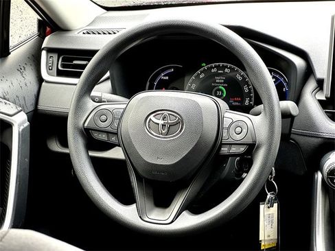 New 2025 Toyota RAV4 LE image 21