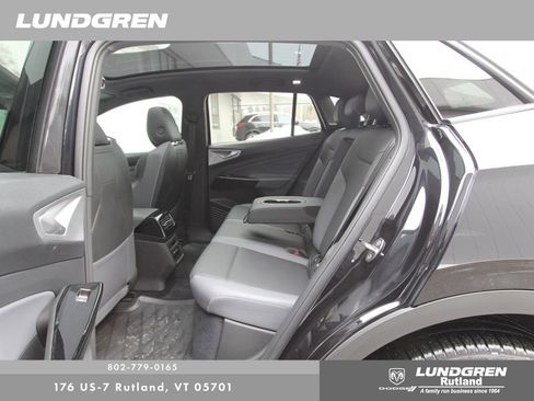 Used 2023 Volkswagen ID.4 Pro S Plus image 35