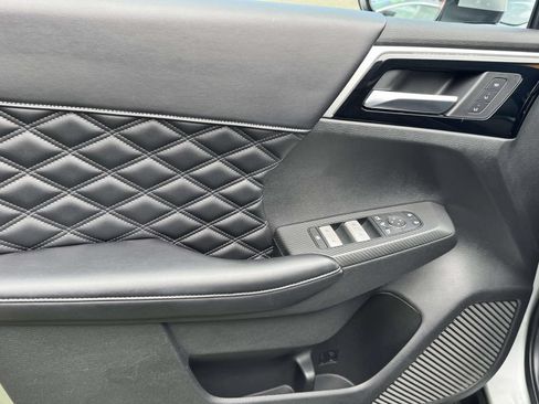 Used 2022 Mitsubishi Outlander SEL AWD/4WD image 33