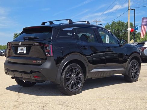 Used 2026 Nissan Kicks SR w/ Cold Weather Package AWD/4WD image 13