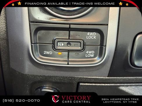 Used 2024 RAM 1500 Classic SLT image 28