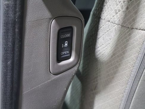 Used 2015 Honda Odyssey EX image 23