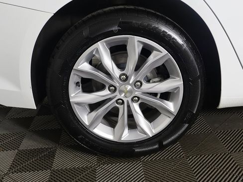 Used 2022 Chevrolet Malibu LT image 17