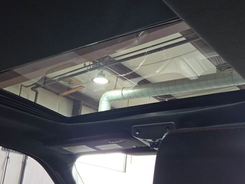 Used 2017 Ford F150 Raptor w/ Equipment Group 802A Luxury image 14