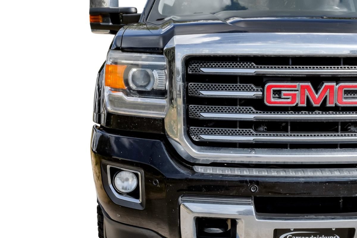 Used 2017 GMC Sierra 2500 SLT w/ All Terrain HD Package AWD/4WD image 50