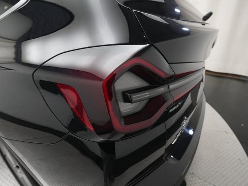 Used 2023 BMW X3 xDrive30i w/ Premium Package image 33