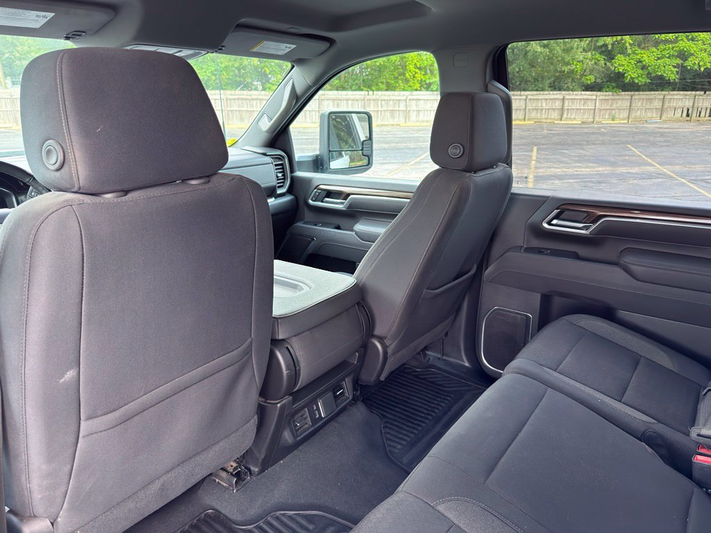 Used 2025 Chevrolet Silverado 2500 LT w/ Convenience Package AWD/4WD image 25