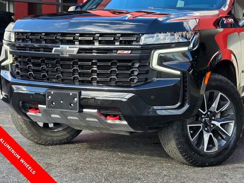 Used 2023 Chevrolet Tahoe Z71 AWD/4WD image 2