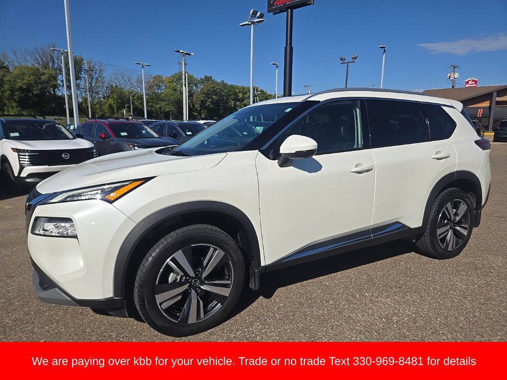 Used 2021 Nissan Rogue SL AWD/4WD image 3
