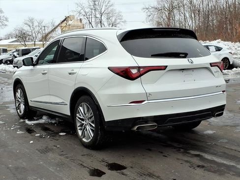 Used 2022 Acura MDX SH-AWD w/ Advance Package image 3
