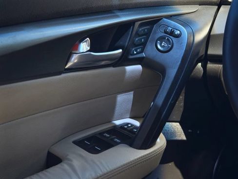 Used 2012 Acura TL SH-AWD image 16
