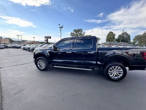 Used 2024 Ford F150 Lariat w/ FX4 Off-Road Package image 7