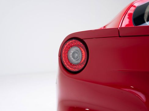 Used 2014 Ferrari F12 Berlinetta image 26