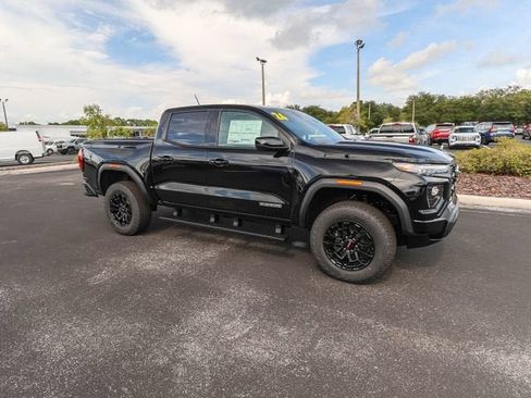 New 2026 GMC Canyon Elevation w/ Convenience Package RWD image 12