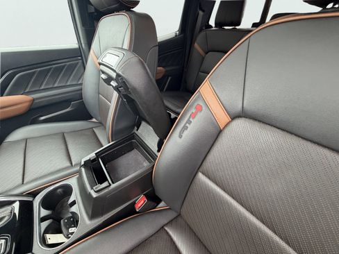 Used 2023 GMC Canyon AT4 w/ AT4 Premium Package image 36