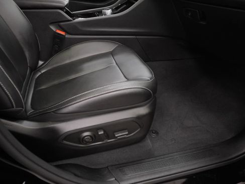 Used 2023 Jeep Grand Cherokee L Limited image 51