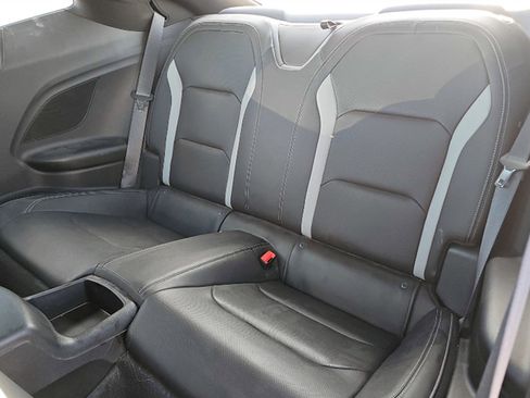 Used 2019 Chevrolet Camaro LT w/ RS Package image 10