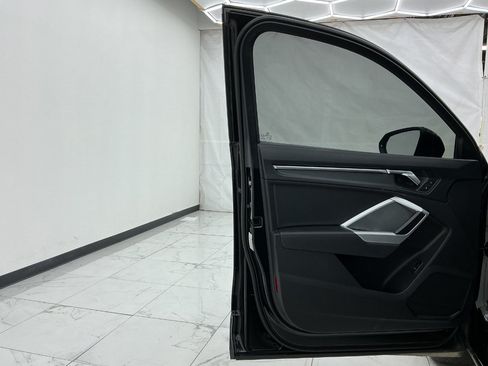 Used 2020 Audi Q3 2.0T Premium AWD/4WD image 18