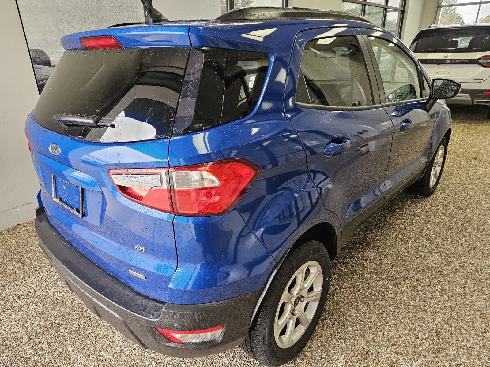 Used 2018 Ford EcoSport SE FWD image 2