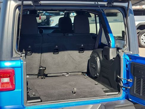 Used 2021 Jeep Wrangler Unlimited Sport image 24
