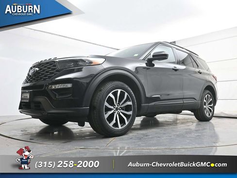 Used 2023 Ford Explorer ST-Line w/ Class IV Trailer Tow Package AWD/4WD image 18