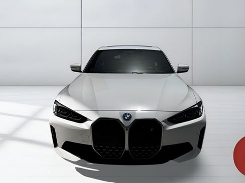 Used 2024 BMW i4 eDrive40 w/ Premium Package RWD image 5