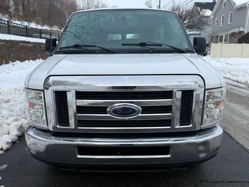 Used 2013 Ford E-350 and Econoline 350 XLT RWD image 10