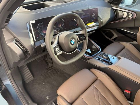 Used 2026 BMW X3 xDrive30i w/ Premium Package AWD/4WD image 4