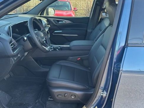 New 2026 Chevrolet Traverse LT w/ Driver Confidence Package AWD/4WD image 20