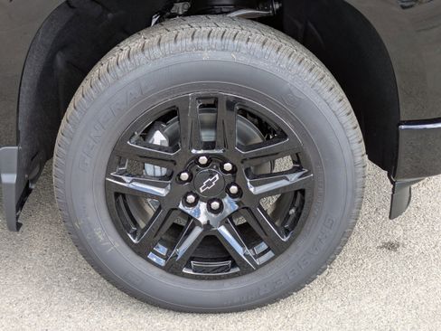 New 2026 Chevrolet Silverado 1500 Custom image 11