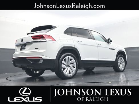 Used 2023 Volkswagen Atlas Cross Sport SE image 20