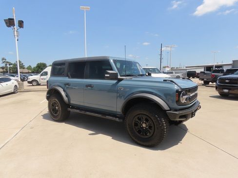 Certified 2022 Ford Bronco Wildtrak AWD/4WD image 6