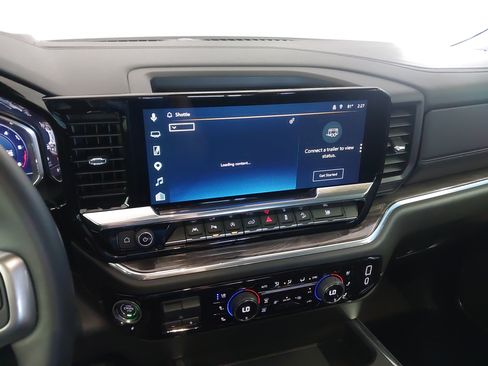 Used 2025 Chevrolet Silverado 1500 LTZ AWD/4WD image 21