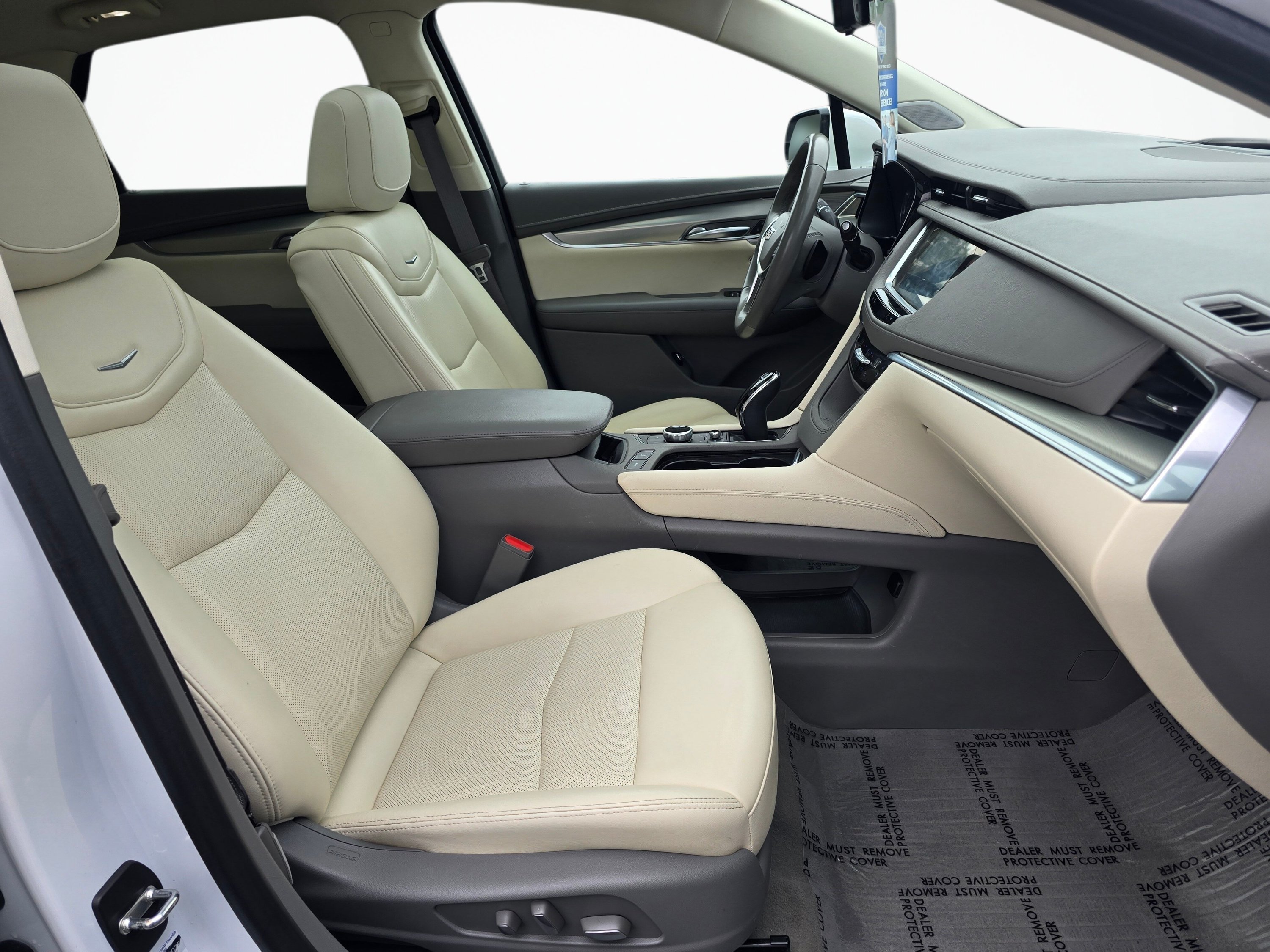 Used 2023 Cadillac XT5 Premium Luxury w/ Technology Package AWD/4WD image 26