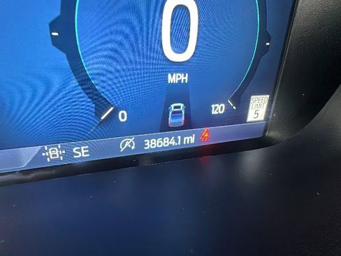 Used 2024 Ford F150 King Ranch w/ FX4 Off-Road Package image 17