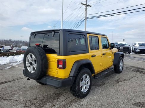 Used 2021 Jeep Wrangler Unlimited Sport S image 4
