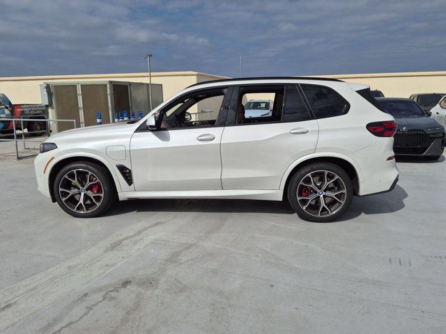 Certified 2024 BMW X5 xDrive50e w/ M Sport Package AWD/4WD image 8