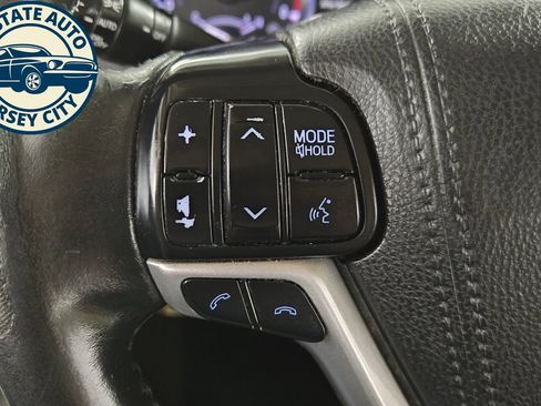 Used 2017 Toyota Highlander Limited w/ Protection Package #3 AWD/4WD image 12