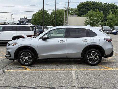 Used 2025 Honda HR-V EX-L image 2