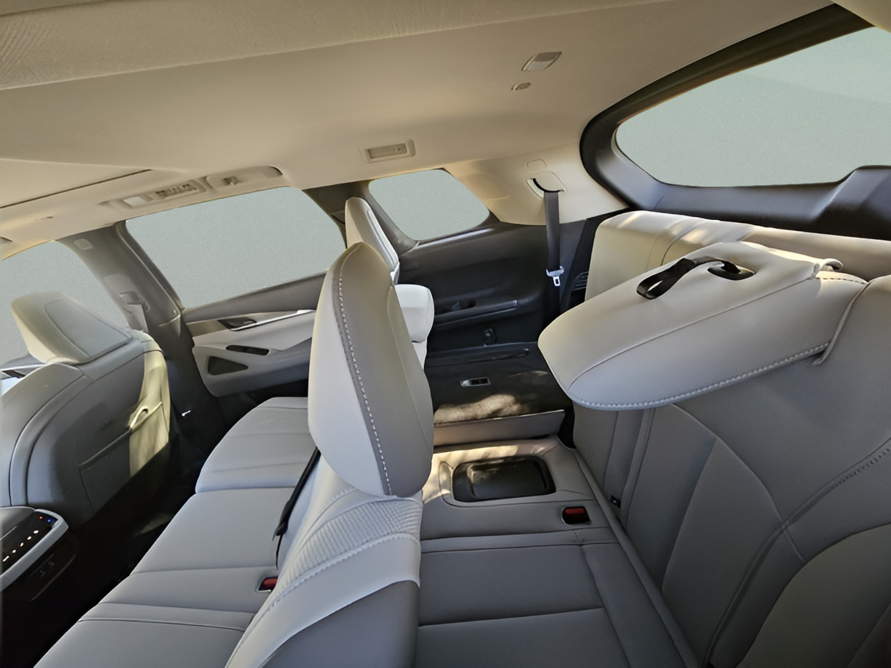 Certified 2026 INFINITI QX60 Pure w/ Cargo Package AWD/4WD image 11