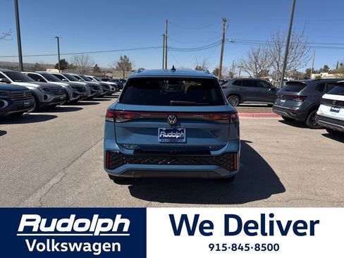 New 2026 Volkswagen Tiguan SEL R-Line AWD/4WD image 4