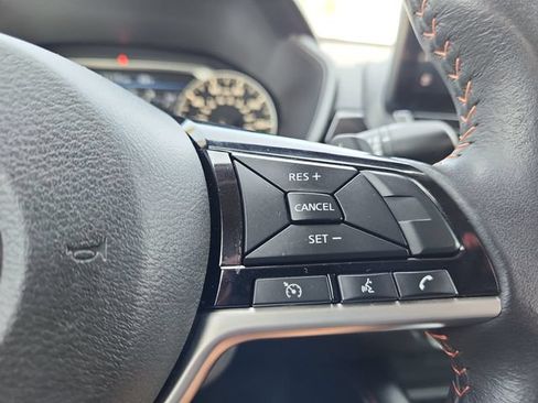 Used 2024 Nissan Altima 2.5 SR w/ SR Premium Package FWD image 19