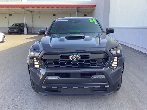 Certified 2024 Toyota Tacoma TRD Sport w/ TRD Sport Upgrade Package AWD/4WD image 34
