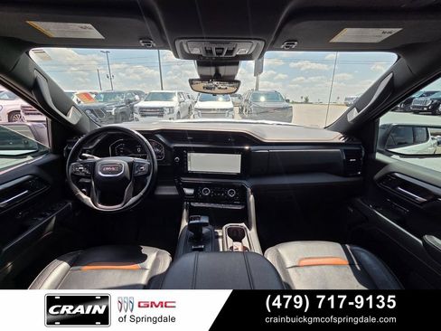 Used 2024 GMC Sierra 1500 AT4 w/ Technology Package AWD/4WD image 27