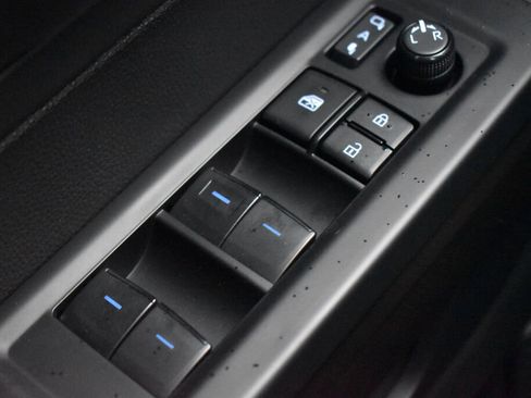 Certified 2022 Toyota Tundra TRD Pro AWD/4WD image 16