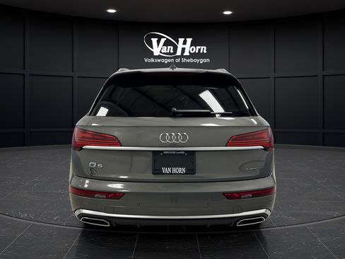 Used 2023 Audi Q5 2.0T Premium w/ Convenience Package AWD/4WD image 12