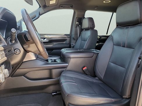 Used 2022 Chevrolet Tahoe RST w/ Sport Performance Package AWD/4WD image 12