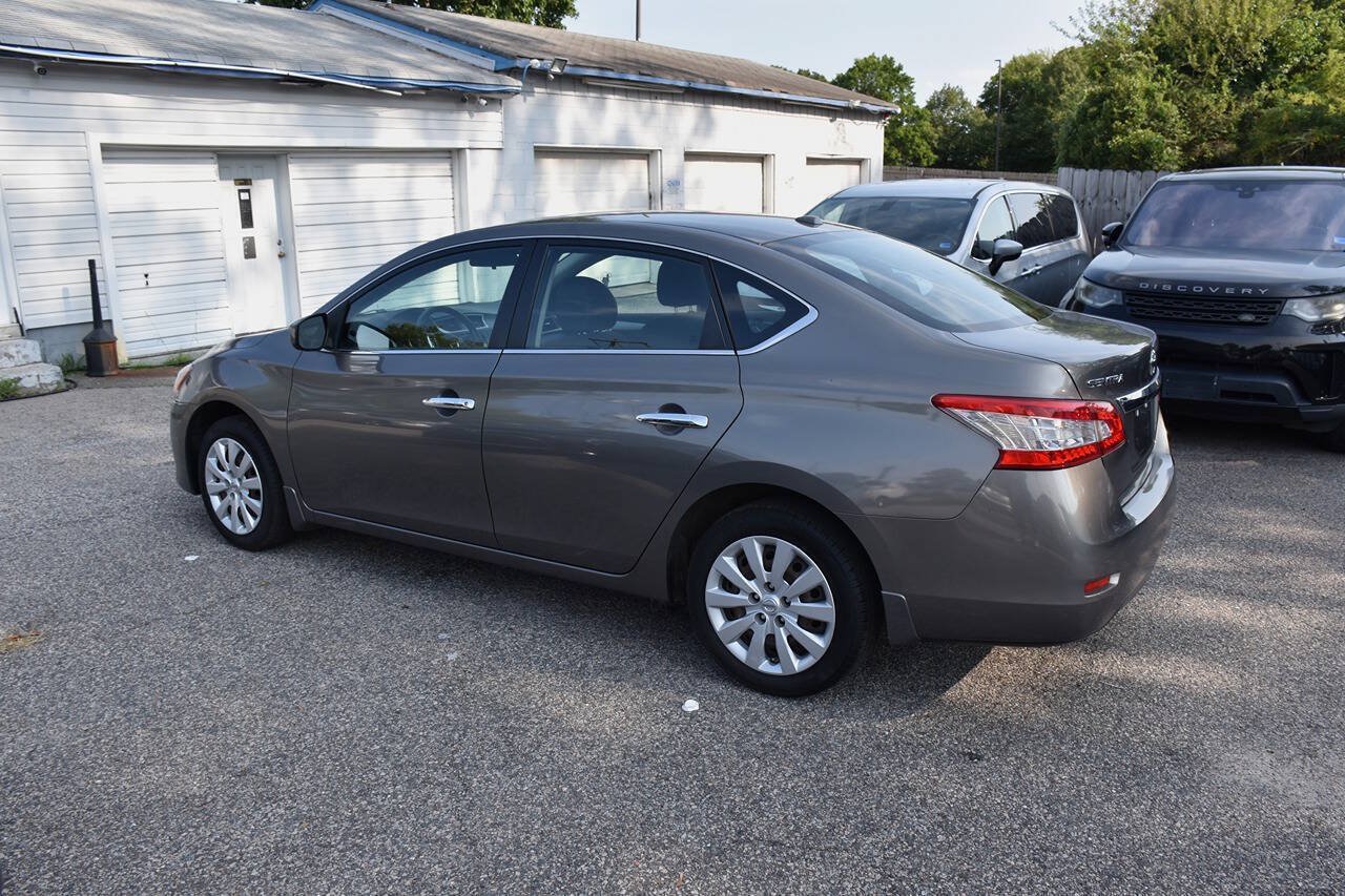Used 2015 Nissan Sentra SV FWD image 3