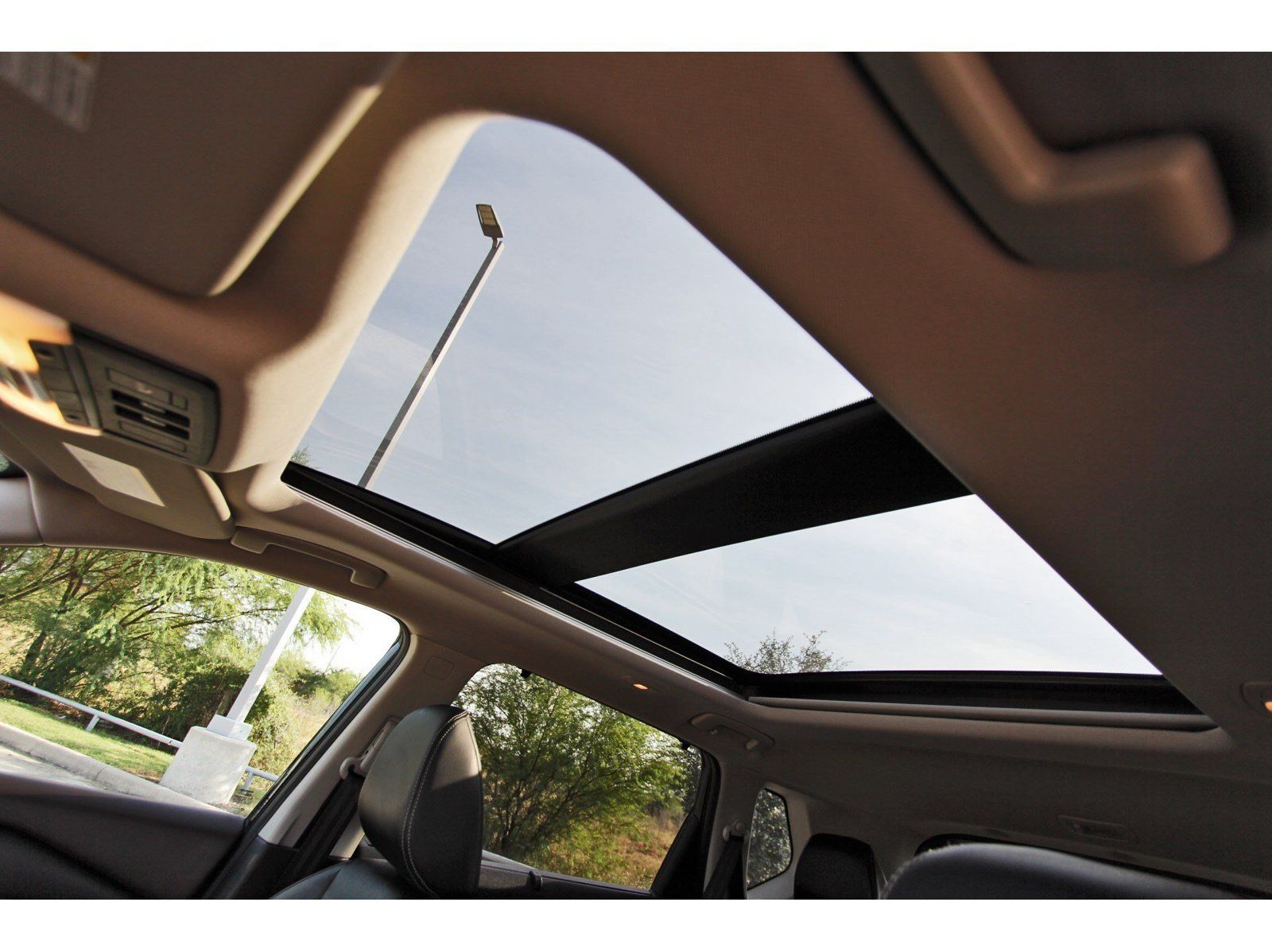 Used 2021 Nissan Rogue SL FWD image 33