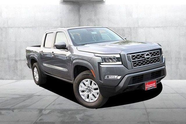 Used 2022 Nissan Frontier SV w/ SV Premium Package AWD/4WD image 2